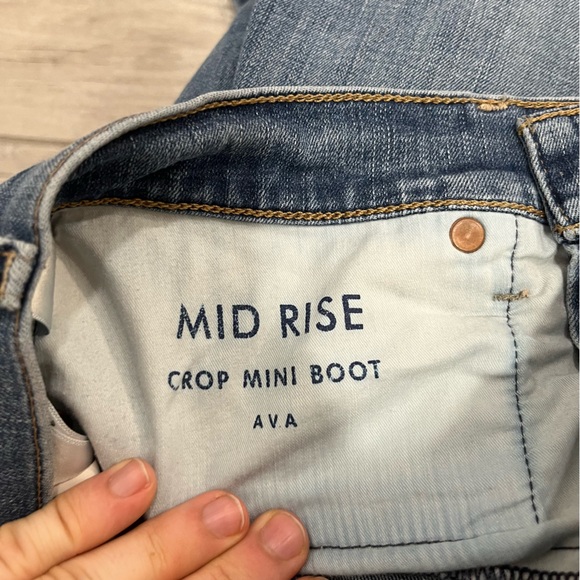 Lucky Brand Women's Blue Boot Cut Jeans - Picture 7 of 10